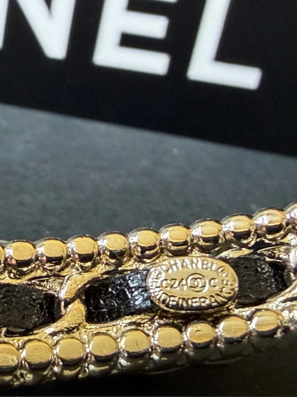 Chanel Gold and black Bangle Bracelet - Picture 4 of 12